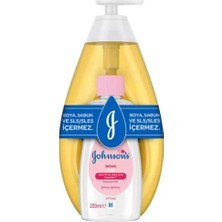 4 Adet   Johnson's Baby Şampuan 750 ml +200 ml Yağ Avantaj Paket