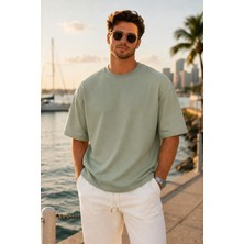 Madmext Erkek Çağla Yeşili Oversize Fit Basic T-Shirt 6066