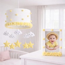 Sefden Lazer Kesim Atölyesi Sarı Ponponlu Bebek Odası Avize Çerçeve Seti 30X20 cm El Yapımı Bebek Odası Dekoru Unisex