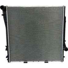 MGA Su Radyatörü Bmw E53 X5 / M54-M57-M62 / 3.0 4.4 D / Otomatik/ 17101439103