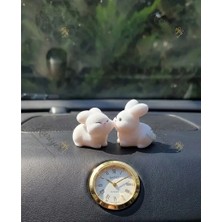 Kariyer Tatlı Tavşan Çift Sert Plastik Araba Süsü, Minik Süs, Fonksiyonel Kullanım, TR Menşeli