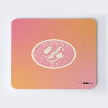 Hot Girls Walk Kulübü Mousepad