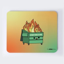 Her Şey Yolunda Ama Yanıyorum Mousepad