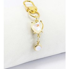 Biuti Parlak Taşlı Metal Kalp Görünümlü Boncuklu Klipsli Gold Renkli Cüzdan Süsü Charm Çanta Süsü