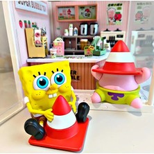 Sünger Bob Patrick Trafik Konisi Temalı Mini Figür Seti – Koleksiyonluk Dekor