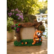 Hureggo Vintage Ocean Park Hong Kong Resmi Kızıl Panda (Red Panda) Temalı Reçine Fotoğraf Çerçevesi & 14X13 cm