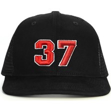 PataCute 37 Numara Kabartmalı Snapback Şapka