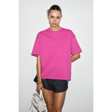 Grimelange Lagertha Kadın %100 Organik Pamuklu Kalın Dokulu Oversize Fit Yuvarlak Yakalı Fuşya T-Shirt