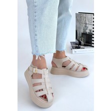 Shoegar Toten Bej Cilt Kemerli Sandalet
