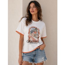 Belirtilmemiş Turuncu Nakış Detaylı Oversize T-Shirt