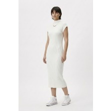 Neden Tekstil Modern Fit Sıfır Kol Yarım Balıkçı Yaka Triko Elbise