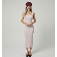 Neden Tekstil Premium Fit Kare Yaka Fitilli Triko Midi Elbise
