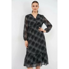 Kadın V Yaka Beli Büzgülü Çizgili Desen Şifon Siyah Elbise