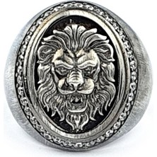 Ose Shop Masculine Trace Zirkon Taş Detaylı Aslan Figürlü 925AYAR Gümüş Tasarım Erkek Yüzük