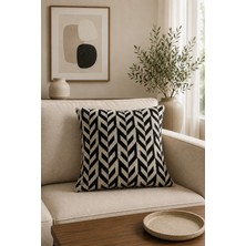 Zigzag Jakarlı Dokuma Kırlent Kılıfı Siyah 43X43