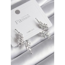 Pirinç Gümüş Renk Zirkon Taşlı Yaprak Model Kadın Küpe