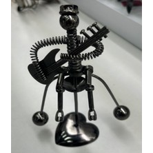 baytoptan Metal Müzisyen Şeklinde Kalemlik
