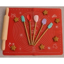 TeknoKapsül Büyük Boy Silikon Hamur Matı ile Birlikte Ahşap Saplı 5"li Spatula Seti Kolay Kullanım