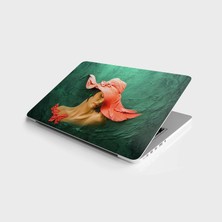 TeknoKapsül Laptop Bilgisayar Notebook Pc Kaplama Etiketi Kırmızı Şapkalı Kadın