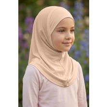 Kız Çocuk Hazır Tesettür Eşarp – Pratik Geçmeli Hijab | Esnek Viskon Kumaş Günlük & Namaz Başörtü