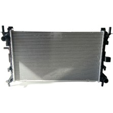 MGA Su Radyatörü Klimalı Brazing / Ford Focus 1.6 1998-2004 Vw Passat 2013- / 98AB8005DF