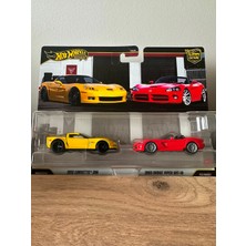 Hot Wheels Dodge Corvette 2li Set