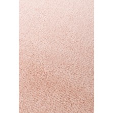 Akbel Halı Zen Amorf 01 Pembe Özel Şekilli Kesim Yumuşak Tuşeli Sıkı Dokuma Makine Halısı