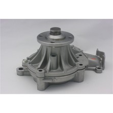 GMB Almparca Devirdaim Su Pompasi Toyota Hilux Vigo 2.5l 2kdftv KUN15 KUN25 05- / Hiace KLH112 06- / Land Cruis Er Prado 3.0l 1kd-Ftv KZJ90 KDJ120 96-09