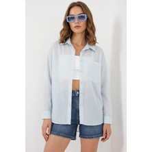 Hanka Kadın Oversize Tek Cepli Çizgili Viskon Mavi Gömlek