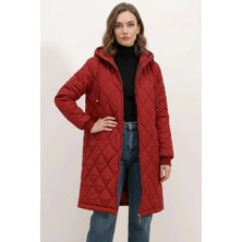 Zuzudan Kadın Kapüşonlu Kapitone Bordo Mont