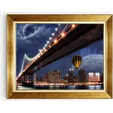 Tablore Gece Şehir ve Köprü Manzaralı Balon Detaylı Altın Çerçeveli Modern Tablo