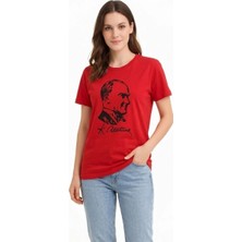 Medi Giyim Kadın Atatürk Baskılı Tişört Kısa Kollu Bisiklet Yaka T-Shirt - Kırmızı
