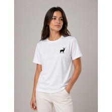 Medi Giyim Kadın Minimal Geyik Logolu Tişört Bisiklet Yaka Kısa Kol Yazlık T-Shirt - Beyaz