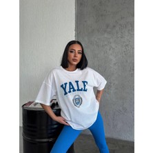 Kadın Kısa Kol Yazlık Tişört Bisiklet Yaka Yale Baskılı T-Shirt - Beyaz