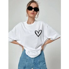Kadın Tişort Kalp Baskılı Bisiklet Yaka Kısa Kol T-Shirt - Beyaz