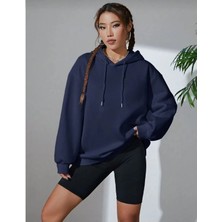 Kadın Kapüşonlu Kanguru Cepli 3 Iplik Pamuklu Oversize Hoodie Sweatshirt - Lacivert
