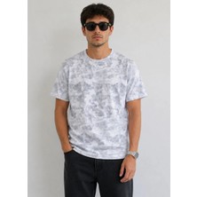 Erkek Batik Desenli Tişört Bisiklet Yaka Kısa Kol Regular Fit T-Shirt - Gri