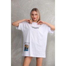 Medi Giyim Kadın Bisiklet Yaka Baskılı Oversize T-Shirt - Beyaz