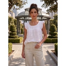 Meltem Collection Sırtı Düğme Detaylı Kolları Fırfırlı Müslin Bluz