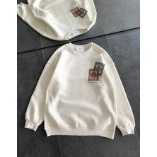 Kadın Bisiklet Yaka Kilim Halı Baskılı 3 Iplik Pamuklu Sweatshirt - Beyaz