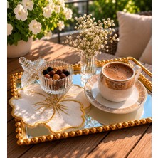 Linoriahome 6’lı Altın Sarısı Nakışlı Kokteyl Peçetesi 15X15 cm – Dekoratif Kahve Yanı Sunum Peçetesi