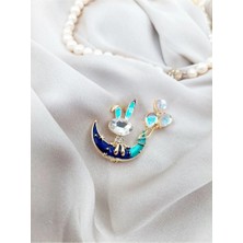 Trendy Chic Ayda Oturan Balonlu Tavşan Broş