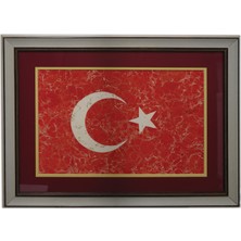 Klasik Sanatlar Ebru Sanatı ile Hazırlanmış Türk Bayrağı Tablosu