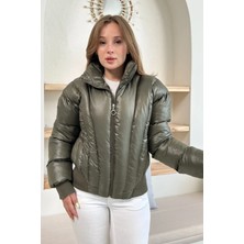 Ded Collection Kadın Parlak Kumaş Kısa Boy Yüksek Yaka Fermuarlı Trend Şişme Mont