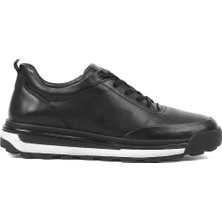 Celal Gültekin Erkek Siyah Bağcıklı Kalın Tabanlı Deri Sneaker