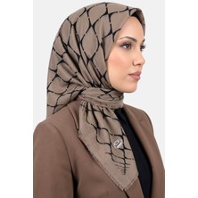 Hadiora Kadın Vizon Siyah Geometrik Desenli Flamlı Dimi Eşarp