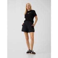 Guess Agena Kısa Kollu Kadın Siyah T-Shirt V6YI05K4272-JBLK