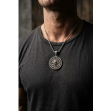 Begondio Aslanlı Vegvisir Pusula El İşçiliği Paslanmaz Çelik Zincir Erkek Kolye