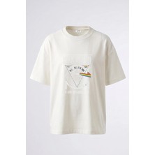 Anetos Pink Floyd Dark Side Moon Tasarım Sırt Baskılı Pamuk Beyaz Oversize T-Shirt