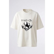 Anetos Canavar Gulumseme Tasarım Sırt Baskılı Pamuk Beyaz Oversize T-Shirt